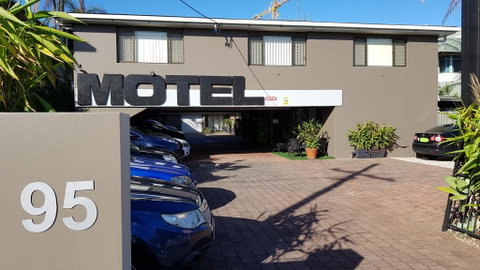 Gold Coast Airport Motel - Closest Privately Owned Accommodation To The GC Airport - Accommodation NT 0