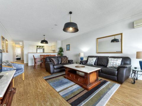 Goldsborough Place Apartments - NT Tourism 3