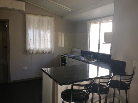 Goondihill Hotel - Accommodation NT 2