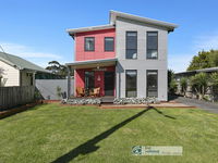 Book Cowes Accommodation Vacations Accommodation NT Accommodation NT
