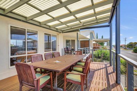 Green Reef Beach House - Accommodation NT 0