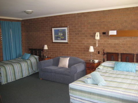 Greenacres Motel - NT Tourism 3