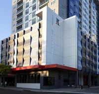 H on Mitchell Apartment Hotel - Accommodation NT