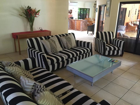 Hacienda Cooya Beach - Accommodation NT 1