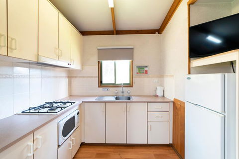 Halls Gap Gardens Caravan Park - NT Tourism 1