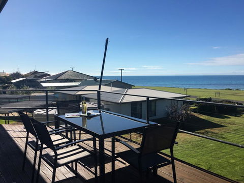 Hamilton - Accommodation NT 0