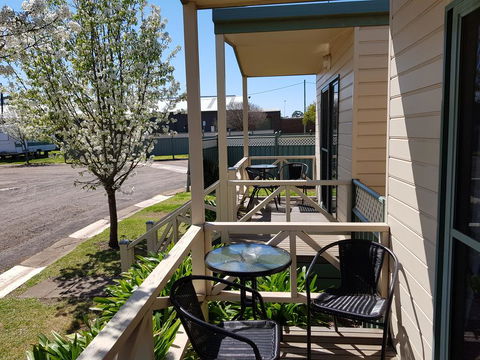 Hamilton Caravan Park - Accommodation NT 0