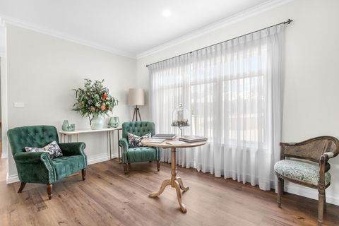 Hamptons On Figtree - NT Tourism 1