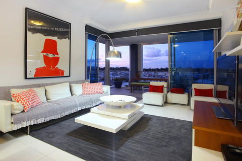 Harbour Quays - Accommodation NT 1