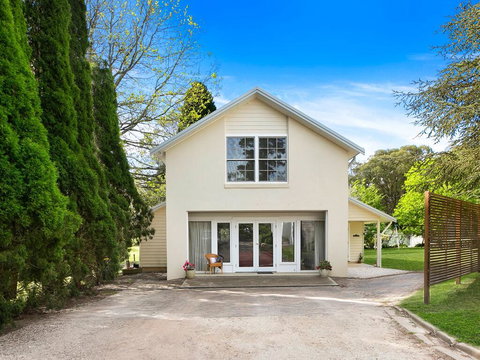 Hardigreen Park - Spacious With Tennis Court - Accommodation NT 0