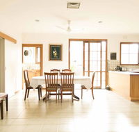 Hawthorn Holiday House - Accommodation NT