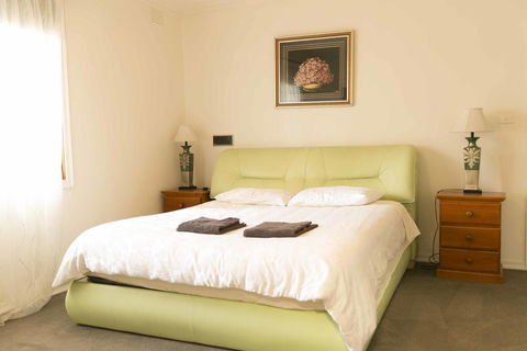 Hawthorn Holiday House - Accommodation NT 1