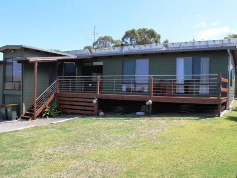 Hazards House - Accommodation NT 0
