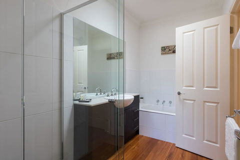 Healesville Cottage - NT Tourism 2