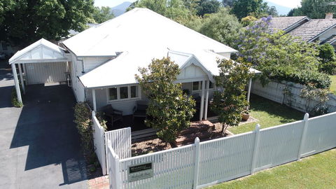 Healesville House - Magnolia House - NT Tourism 1