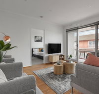Heart of Ormond Apartment by Ready Set Host - Accommodation NT
