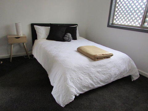 HEATHCOTE SHIRAZ COUNTRY STAYS - Accommodation NT 3