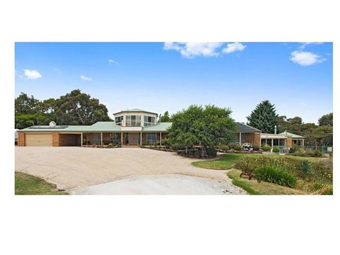 Heritage Bed & Breakfast - NT Tourism 3