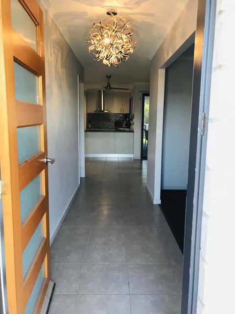 Hervey Bay Holiday Home - NT Tourism 3