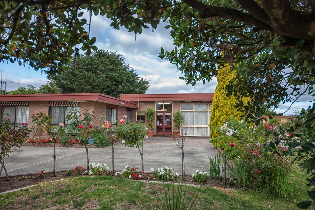 Drik Drik VIC Accommodation NT