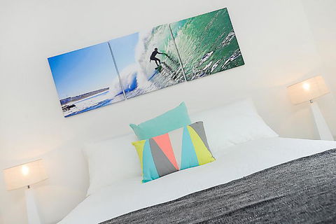 Hi 5 Luxury Holiday Apartments - NT Tourism 2