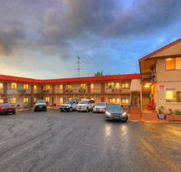 Hi-Way Motel Grafton - NT Tourism