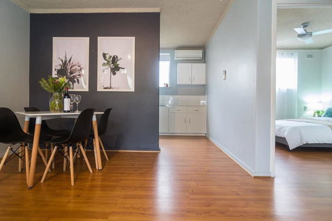 Hideaway @ Adelphi-Waterfront Apartment - Wifi - Nespresso - Accommodation NT 1