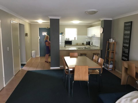 Hillarys Executive Apartment - Accommodation NT 2