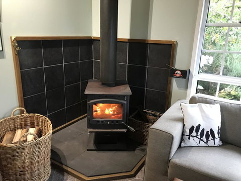 Hillside Bed And Breakfast - Accommodation NT 1