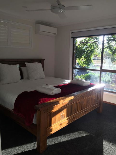 Holly House BnB - NT Tourism 0