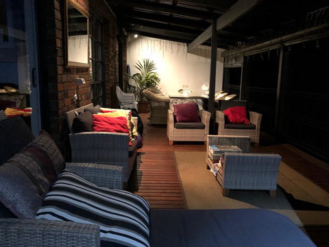 Holly Lodge - Accommodation NT 3