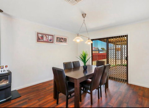 Home Away From Home - Accommodation NT 3