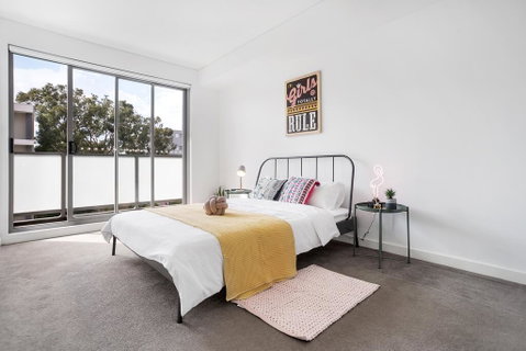 HOMEBUSH CLOSE TO OLYMPIC PARK KOZY 2 BED 2 BATH NHO075 - Accommodation NT 2