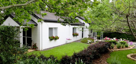 Homewood Cottages - Accommodation NT 0