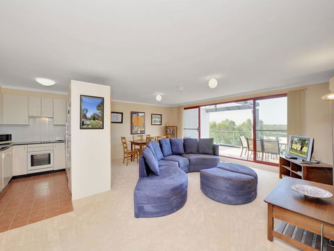 Horizons Drive, Horizons Golf Resort, Unit 56 Augusta - NT Tourism 0