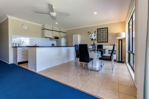 Horizons Golf Club, Villa 123 - NT Tourism 3