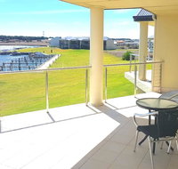 Island Waterfront Getaway - WiFi - Accommodation NT