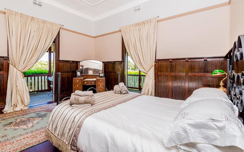 Ithaca - Accommodation NT 3