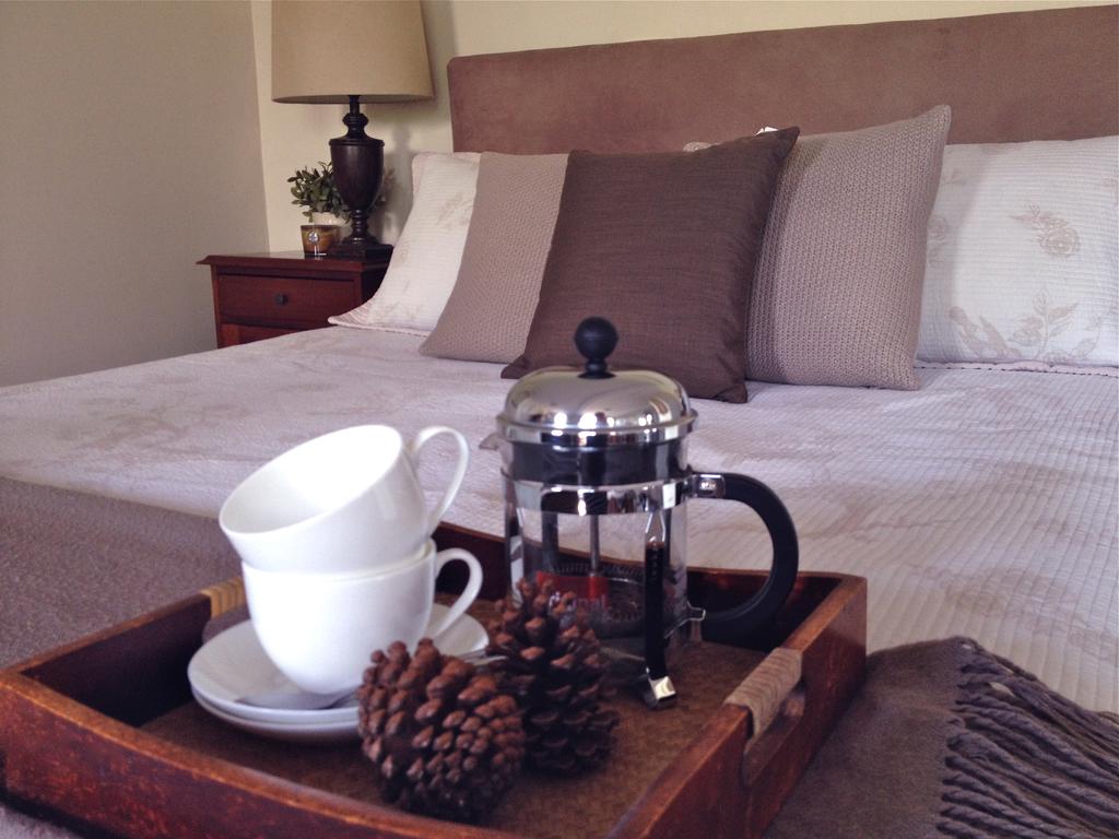 Kenmore QLD Accommodation NT