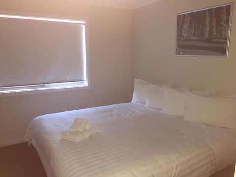 Jasper 3 Town Centre Jindabyne - NT Tourism 1