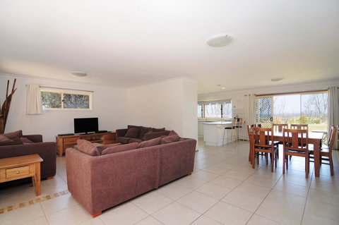 Jervis Bay Beachfront - Accommodation NT 3