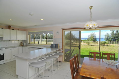 Jervis Bay Beachfront - Accommodation NT 0