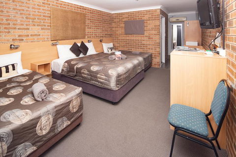 Jumbuck Motor Inn - NT Tourism 3