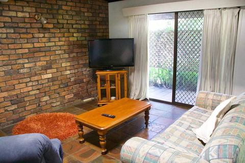 Junction Cottage - Accommodation NT 2
