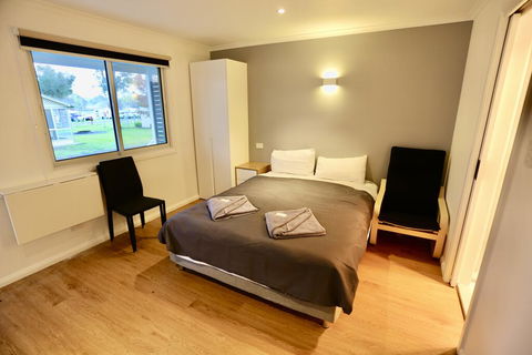 Junee Tourist Park - Accommodation NT 1