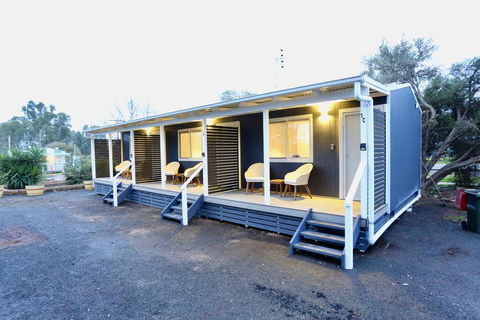 Junee Tourist Park - Accommodation NT 2