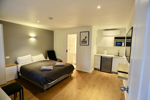 Junee Tourist Park - Accommodation NT 0