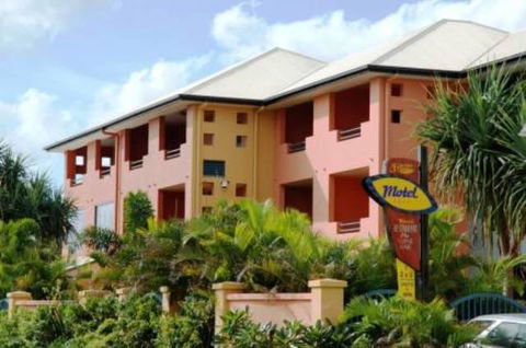 Kacy's Bargara Beach Motel - Accommodation NT 1