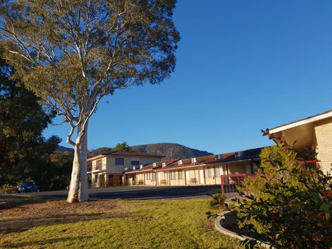 Kandos Fairways Motel - NT Tourism 1