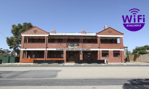 Kaneira Hotel - NT Tourism 0